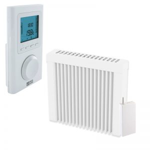 T-DD-Set Smartphone Raumthermostat + Empfänger an der Heizung montiert